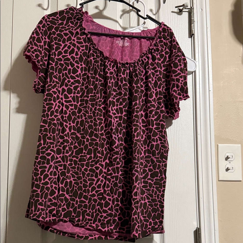 Jasmine & Ginger Pink and Black Short Sleeve Sleep Top - Abstract Spot Print